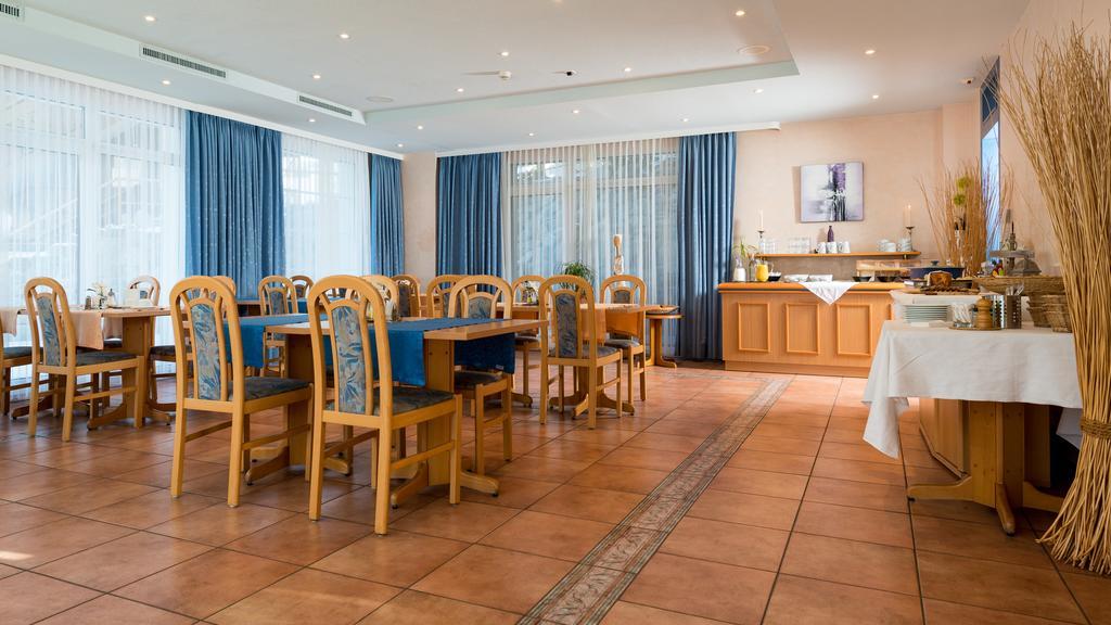 Hotel Alpenperle Saas-Fee Bagian luar foto