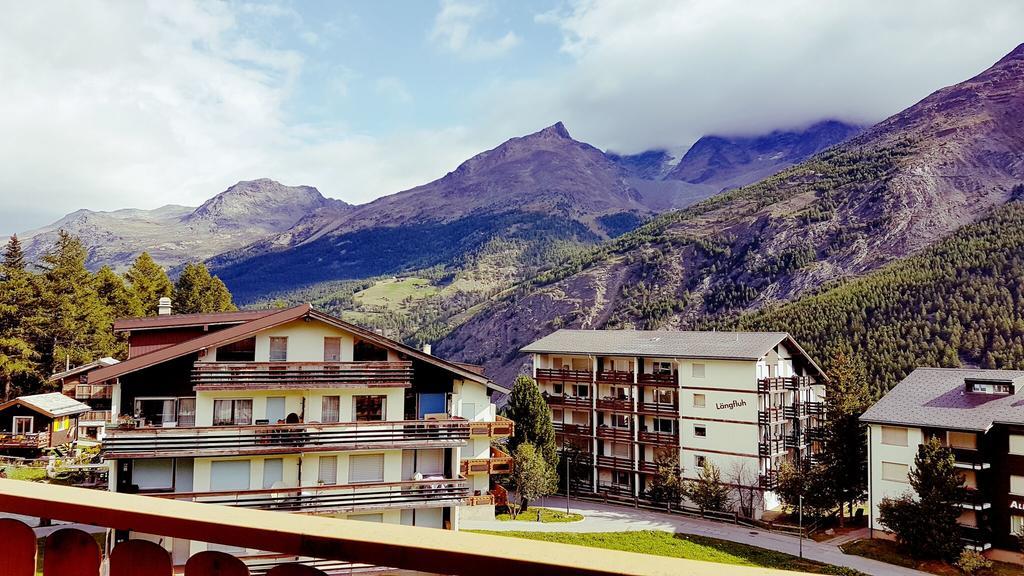 Hotel Alpenperle Saas-Fee Bagian luar foto