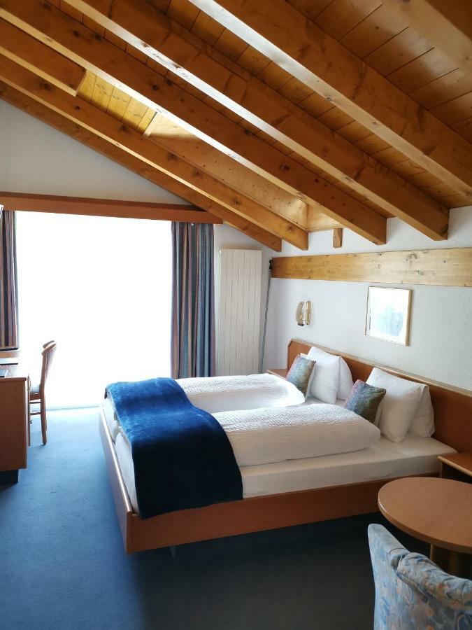 Hotel Alpenperle Saas-Fee Bagian luar foto